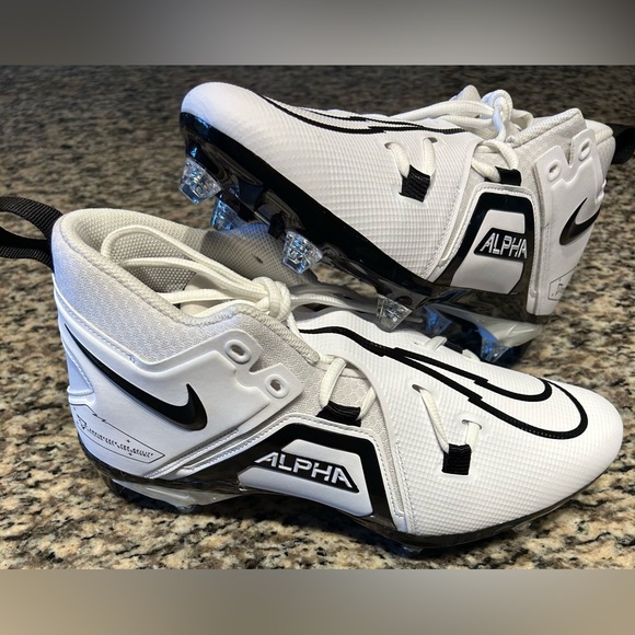 NEW Nike Alpha Menace Detachable Men's Sz 11 W White Football Cleats DR5662-100 - Picture 1 of 16